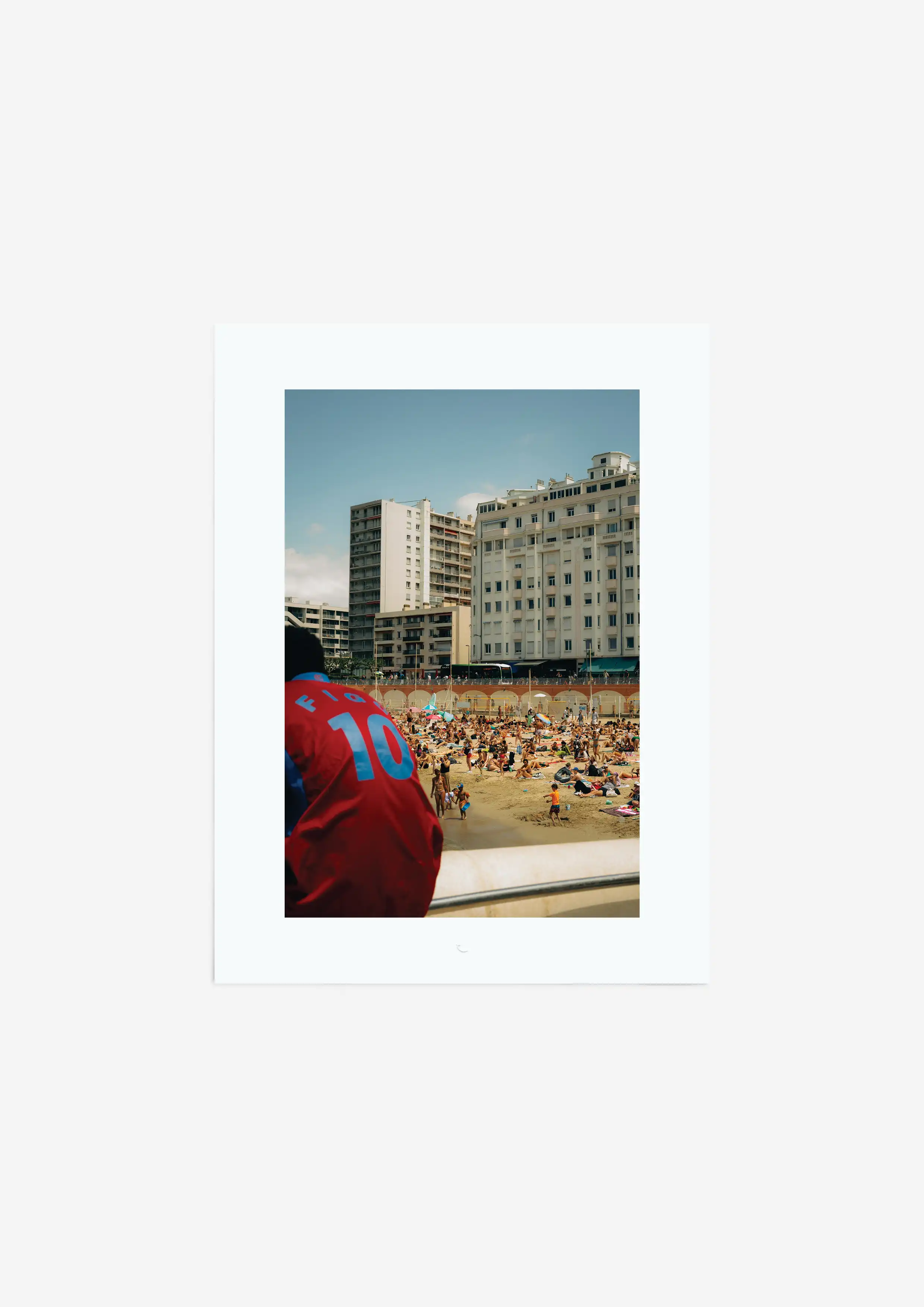 Emma Pithon - Rouge et bleu Méditerranée, 2025, Marseille, France, 2025 (30x40cm)